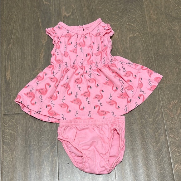 2 Carters NB Baby Dresses Yellow Floral and Pink Flamingo Baby Outfits - Picture 6 of 12